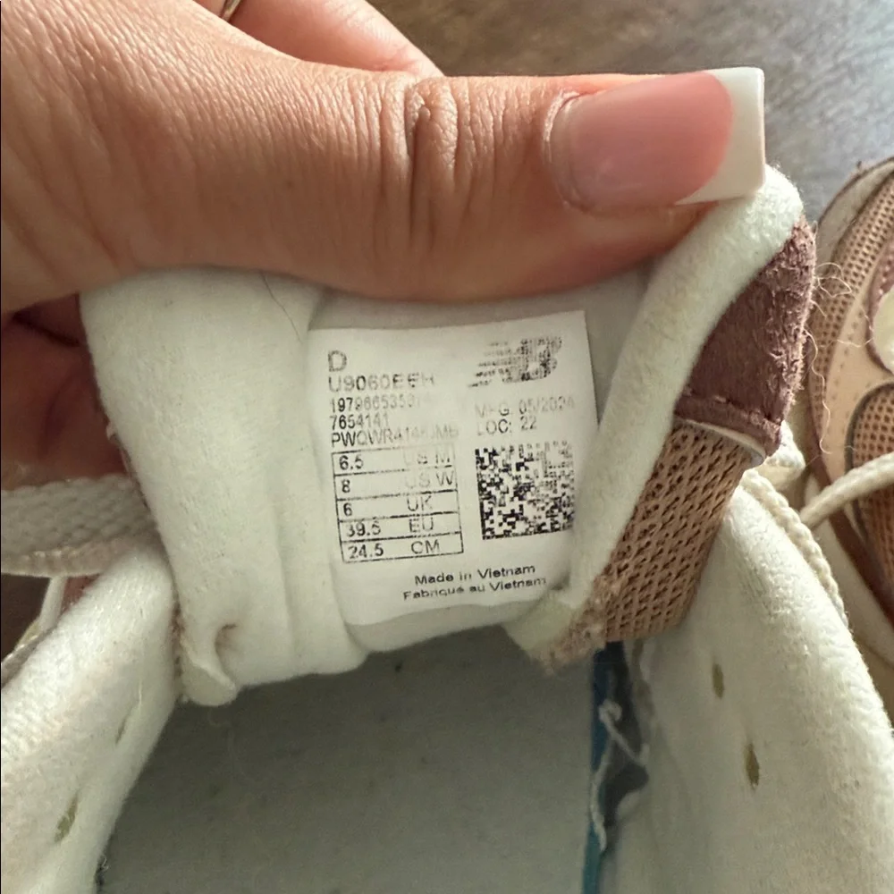 New balance 9060 - Picture 2 of 5